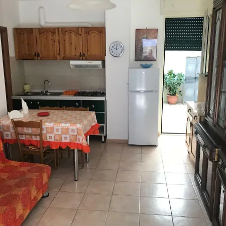 Gallipoli, Via Ungaretti 38 \ A Apartment *